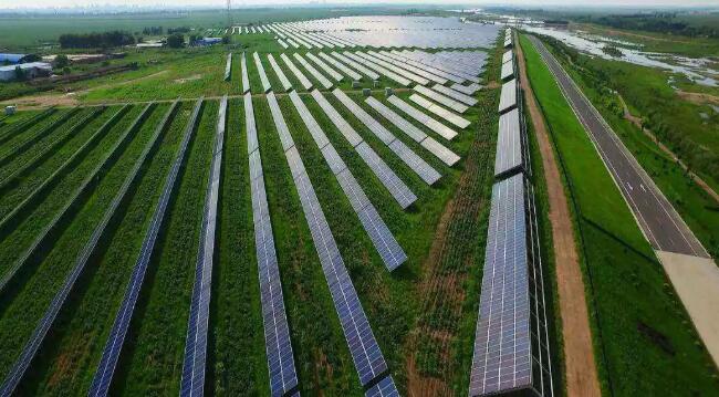 光伏科普 | 讓你對太陽能光伏發電不再陌生(圖1) 太陽能發電設備價格表